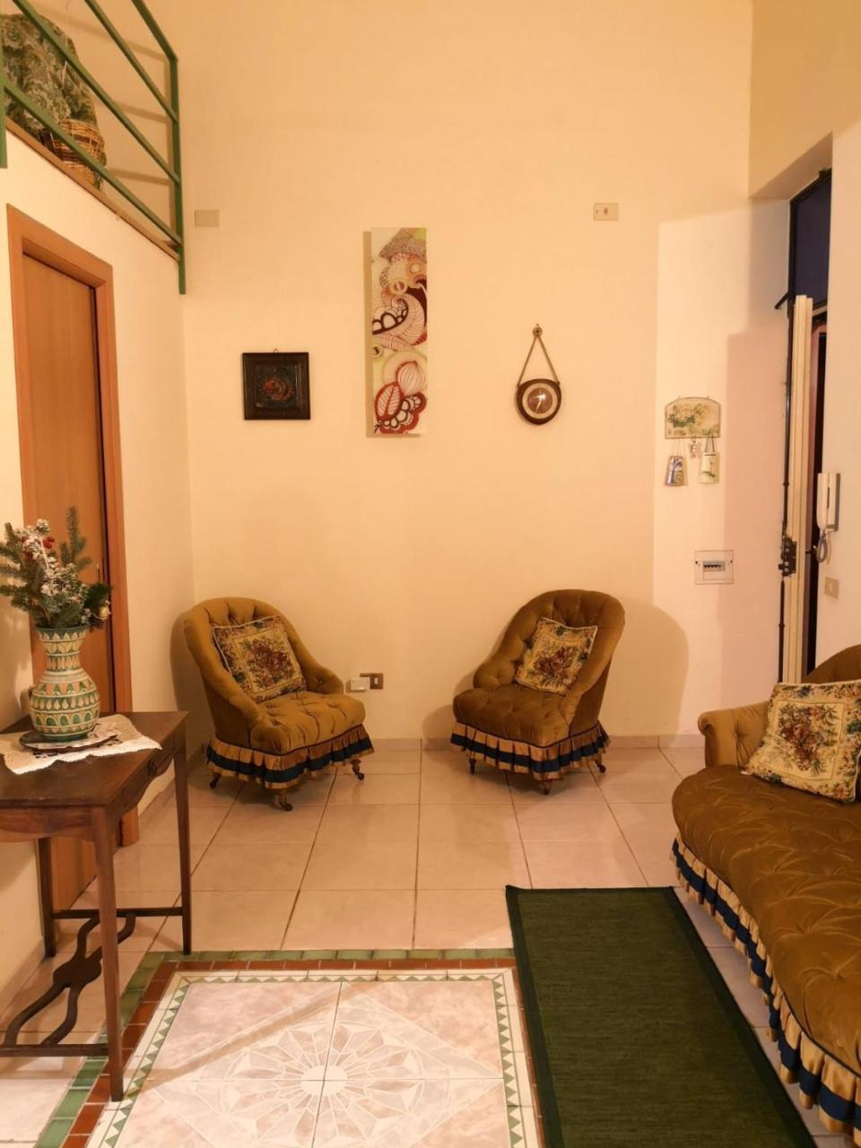 B&B Il Nespolo ซาแลร์โน ภายนอก รูปภาพ