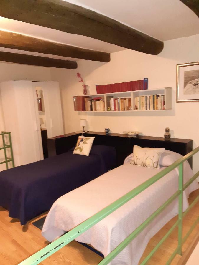 B&B Il Nespolo ซาแลร์โน ภายนอก รูปภาพ